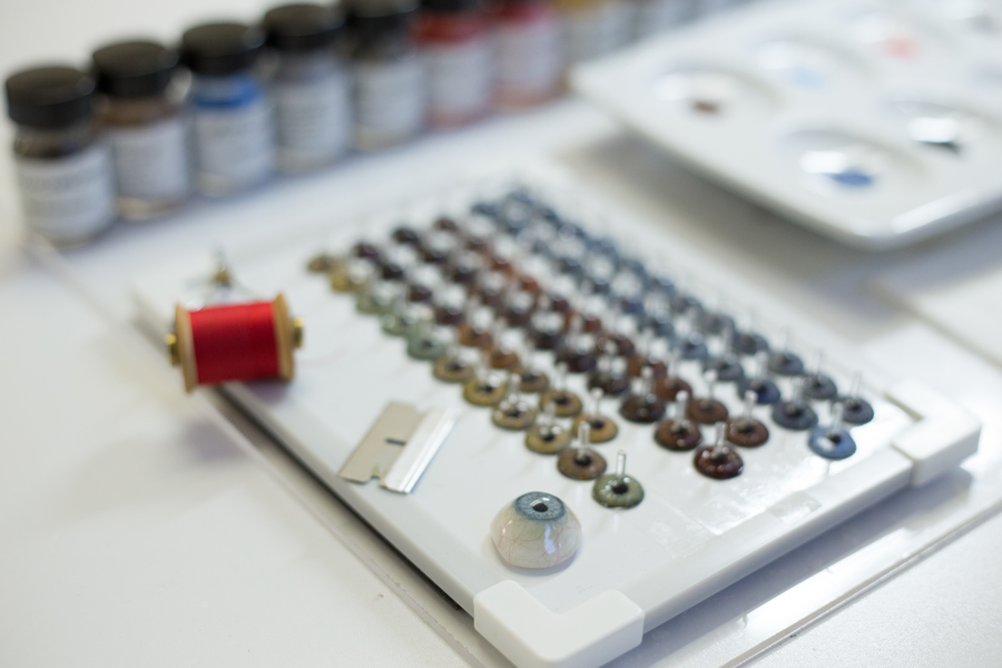 Ocular Work Table